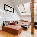 Jt\'S Apartments Bilkova Str.